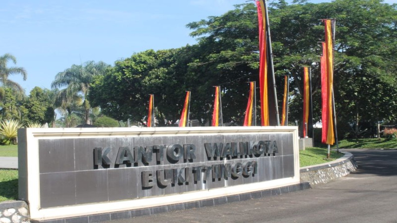 Kantor Wali Kota Bukittinggi. ANTARA/Altas Maulana