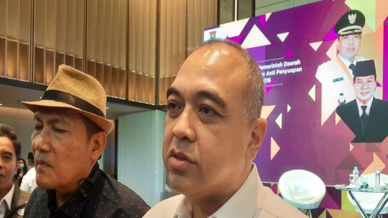 Bupati Tangerang A Zaki Iskandar