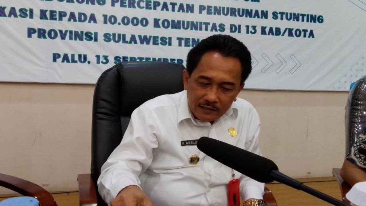 Kepala Dinas Kesehatan Provinsi Sulawesi Tengah I Komang Adi Sujendra di wawancara awak media di Kota Palu, Rabu (13/9/2023). (ANTARA/Nur Amalia Amir)