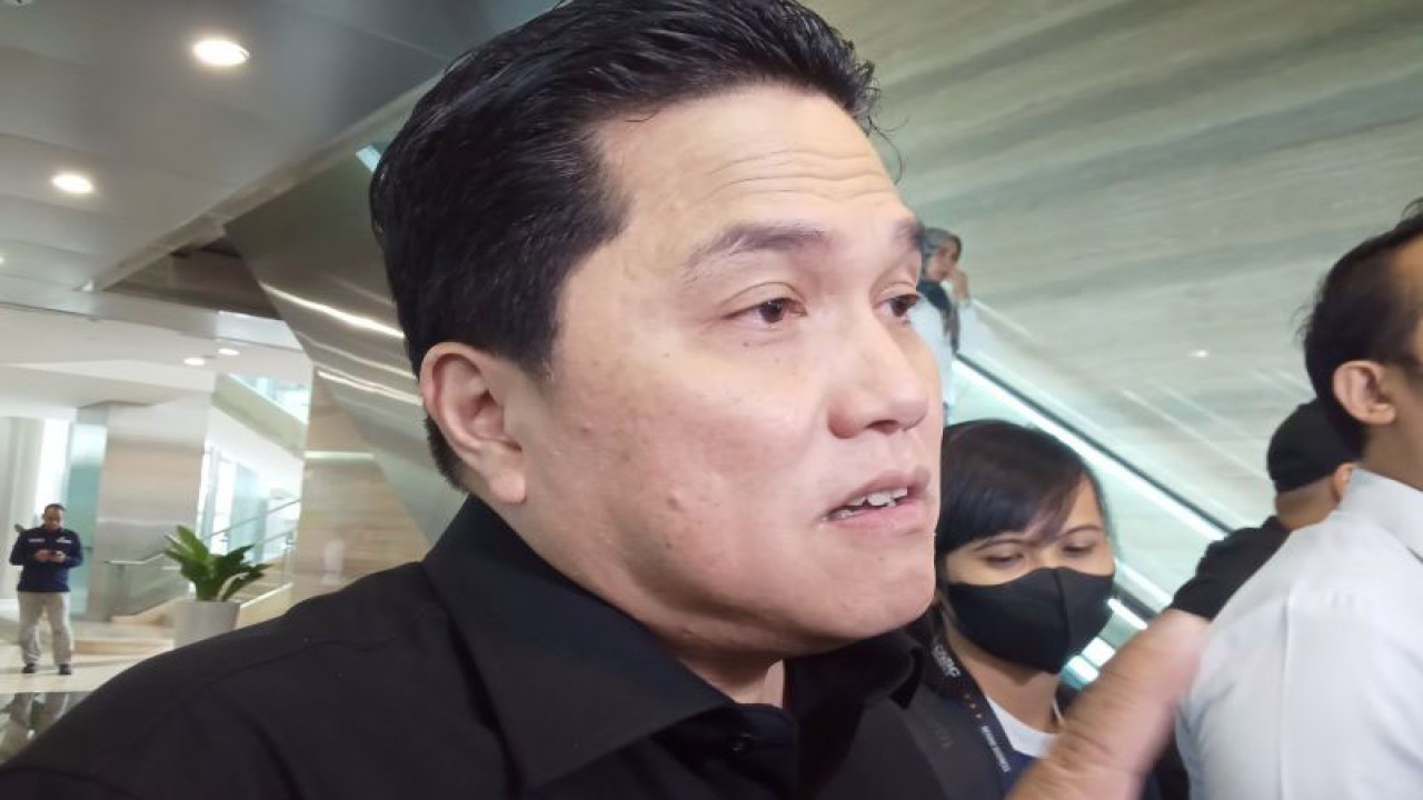 Menteri Badan Usaha Milik Negara Erick Thohir saat ditemui di Menara BRILiaN, Jakarta Selatan, Senin (4/9/2023). ANTARA/Farhan Arda Nugraha