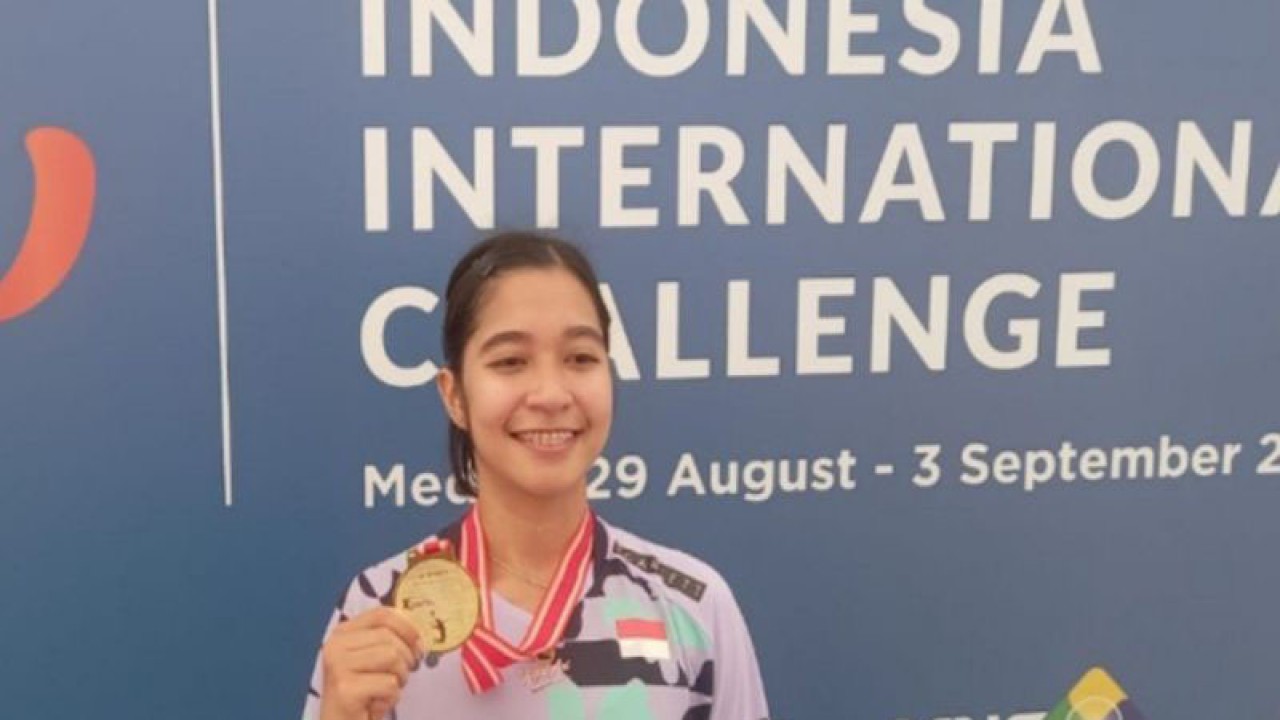 Atlet bulu tangkis tunggal putri Indonesia Ester Nurumi Tri Wardoyo (ANTARA/Juraidi)