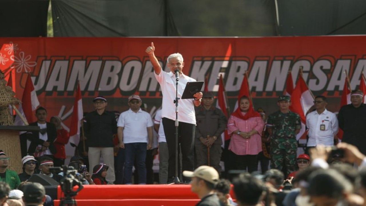 Gubernur Jawa Tengah Ganjar Pranowo saat menghadiri Jambore Kebangsaan Kawal Pemilu Damai 2024 di Lapangan Pancasila Simpang Lima, Semarang, Minggu (3/9/2023). ANTARA/HO-Humas Pemprov Jateng