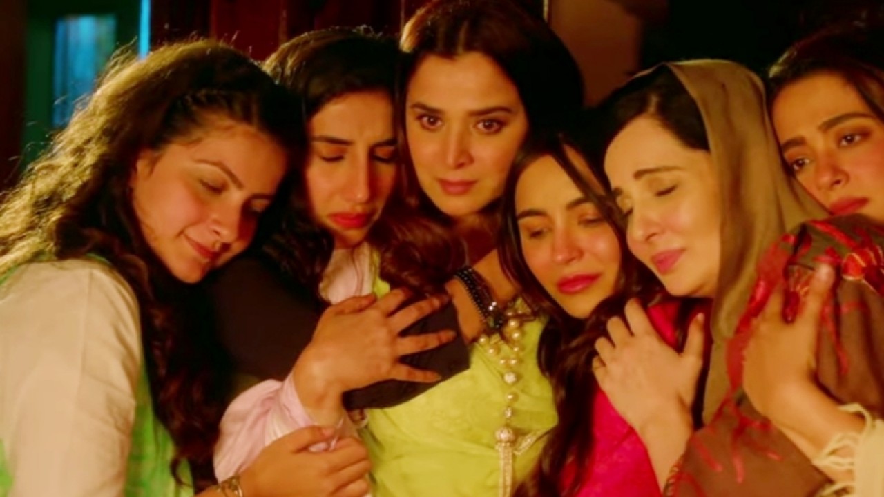 Alia sakit parah pada episode 9 season 1 Haq Se/net