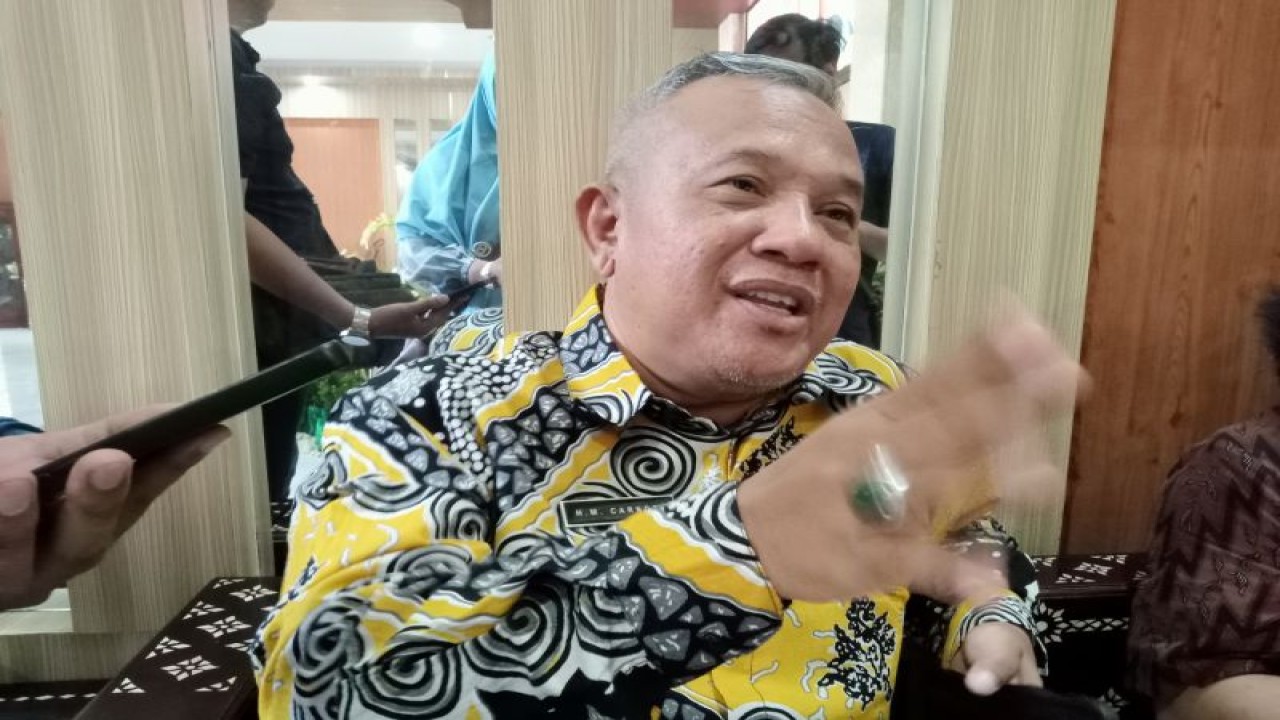 Kepala Dinas Pengendalian Penduduk dan Keluarga Berencana (DP2KB) Kota Mataram HM Carnoto: (ANTARA/Nirkomala)