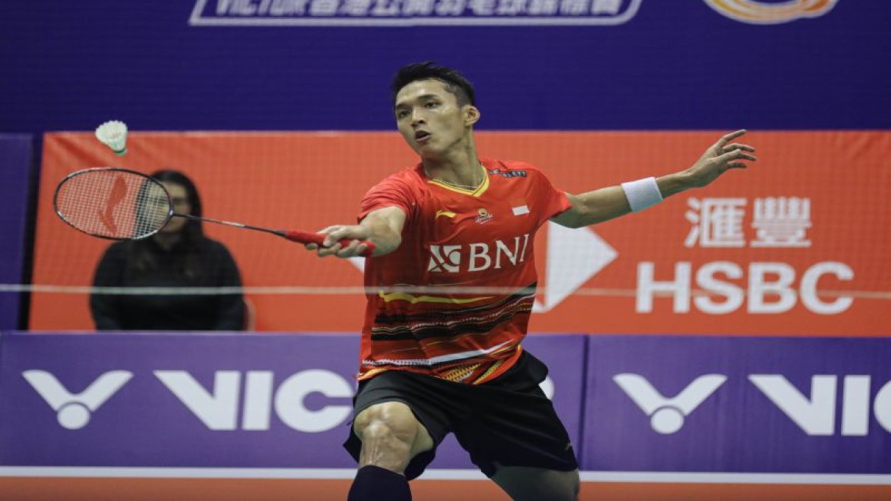 Pebulu tangkis tunggal putra, Jonatan Christie, memenangkan babak pertama Hong Kong Open 2023 setelah mengalahkan wakil tuan rumah Ng Ka Long Angus dengan skor 16-21, 21-17, 21-17, Rabu. (ANTARA/HO-PP PBSI)