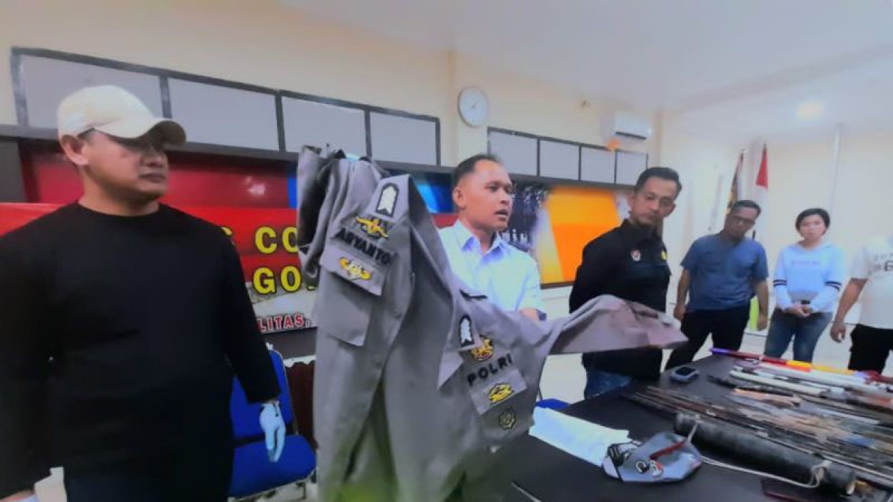 Suasana jumpa media kasus penganiayaan anggota Polisi yang berlangsung di Mapolresta Gorontalo Kota. (ANTARA/Zulkifli Polimengo)