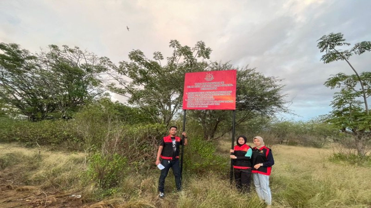 Kejati Sulteng sita sejumlah lahan terkait dugaan korupsi Internasional Publication and Collaborative Center (IPCC) Universitas Tadulako (Untad) Palu. (ANTARA/HO- Dok Kejati Sulteng)