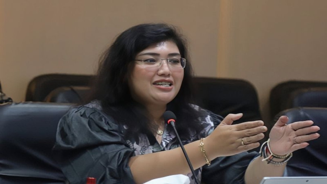 Kepala Biro Humas Promosi dan Protokol BP Batam Ariastuty Sirait (ANTARA/Yude)