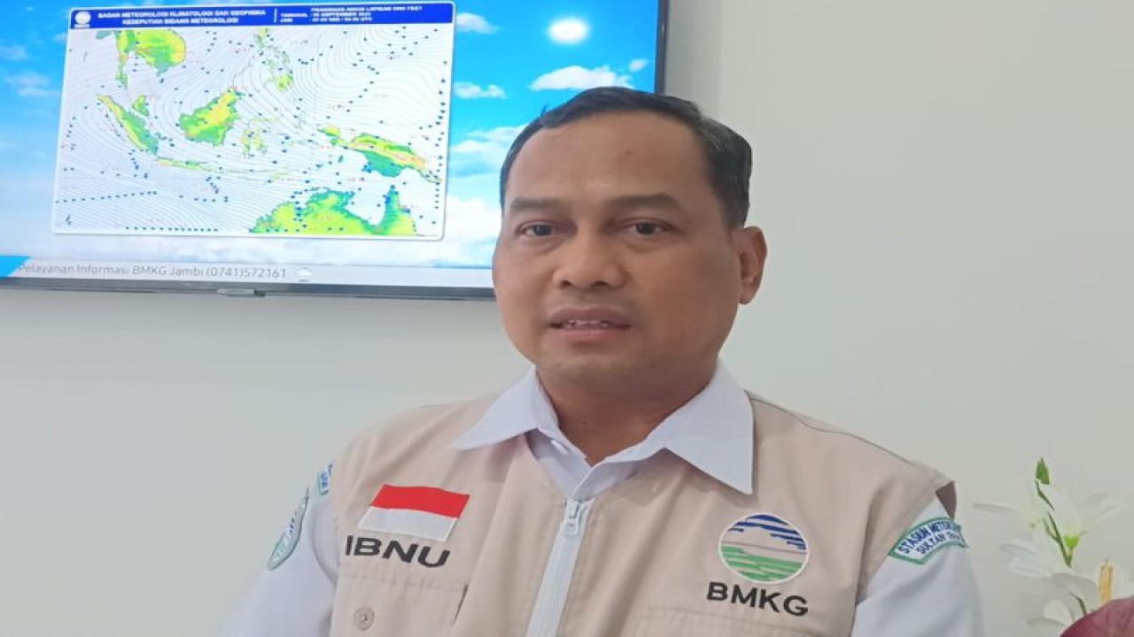 Kepala BMKG Jambi Ibnu Sulistyo.(ANTARA/HO/BMKG Jambi)
