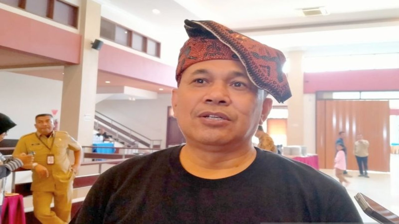 Kepala Dinas Sosial Nusa Tenggara Barat (NTB), H. Ahsanul Khalik. (ANTARA/Nur Imansyah).