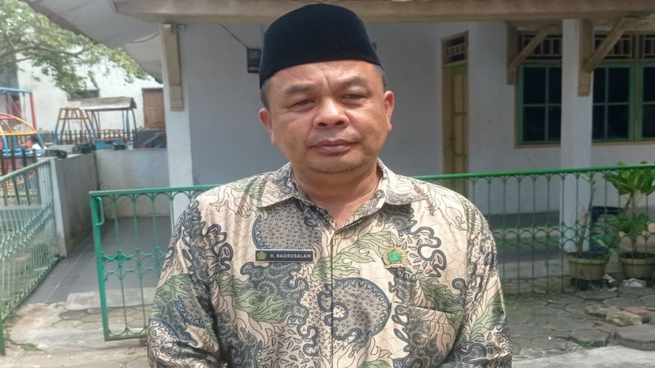 Kepala Kantor Kementerian Agama (Kemenag) Kabupaten Lebak H Badrussalam. (ANTARA/Mansur)