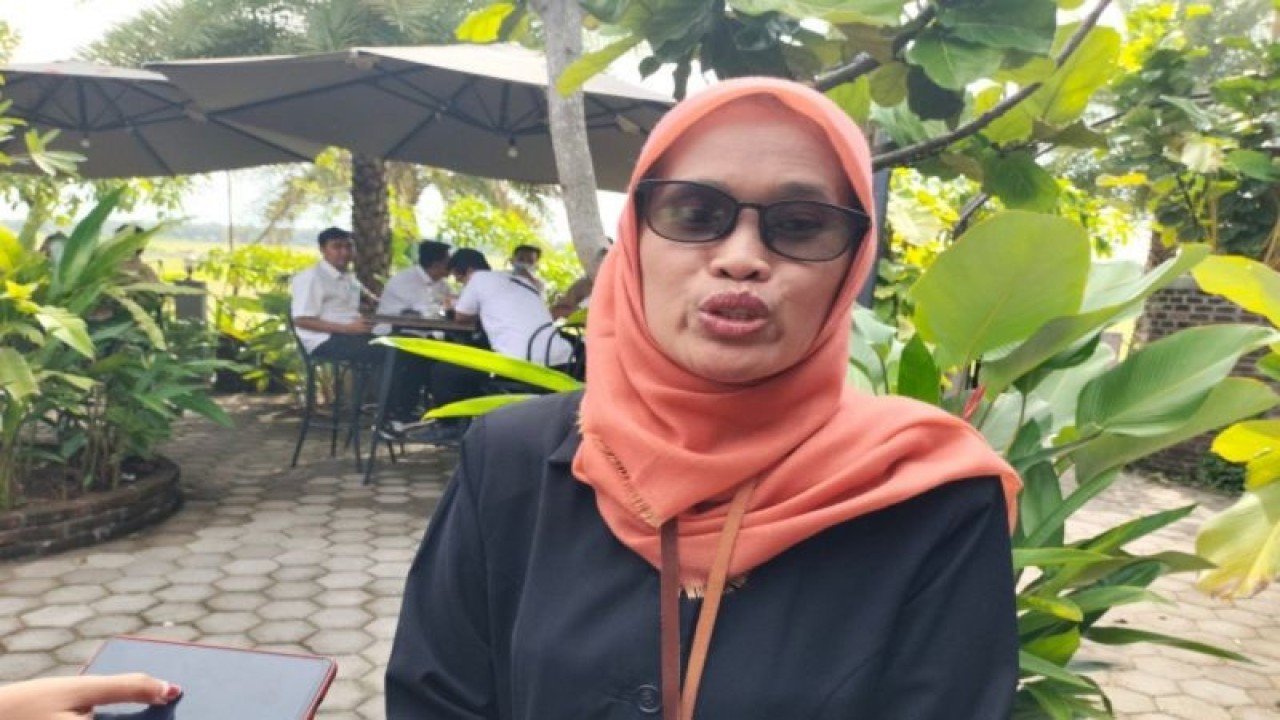 Ketua KPU Kabupaten Kulon Progo Ibah Muthiah. ANTARA/Sutarmi