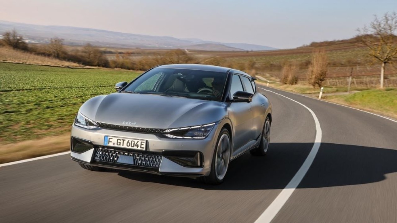 Kia EV6 GT mengalahkan Ford Mustang Mach-E dalam evalusia majalah otomotif terkemuka Jerman. (Istimewa/Yonhap)