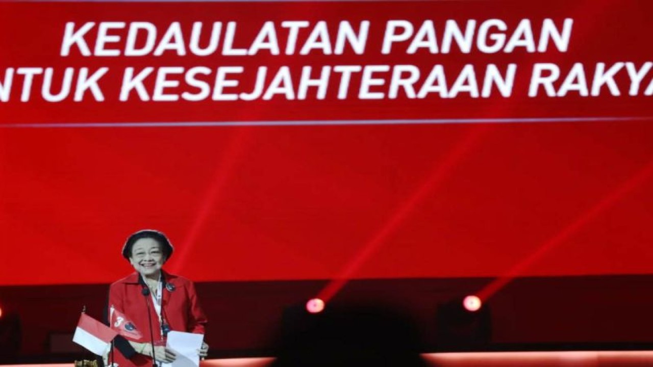 Ketua Umum PDIP Megawati Soekarnoputri saat membuka Rakernas IV PDIP di JIExpo Kemayoran, Jakarta, Jumat (29/9/2023). ANTARA/HO-PDIP