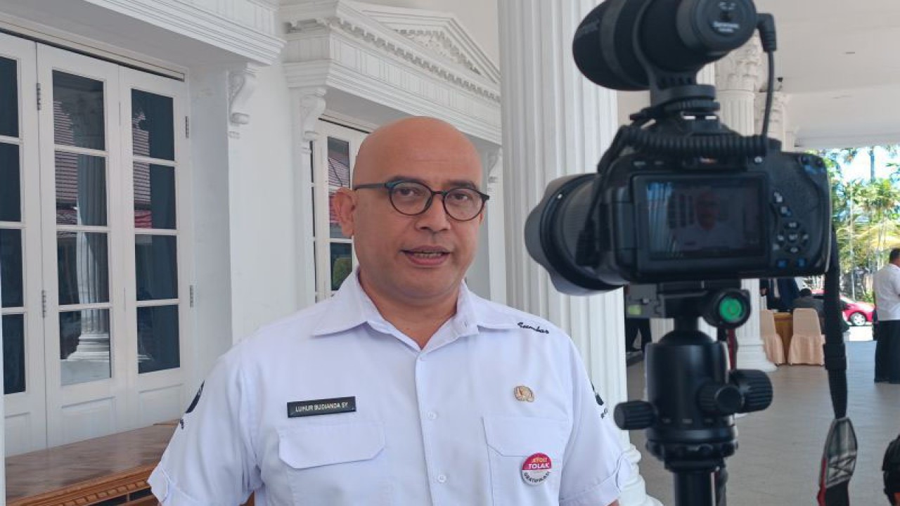 Kepala Dinas Pariwisata Sumbar, Luhur Budianda. ANTARA/Miko Elfisha