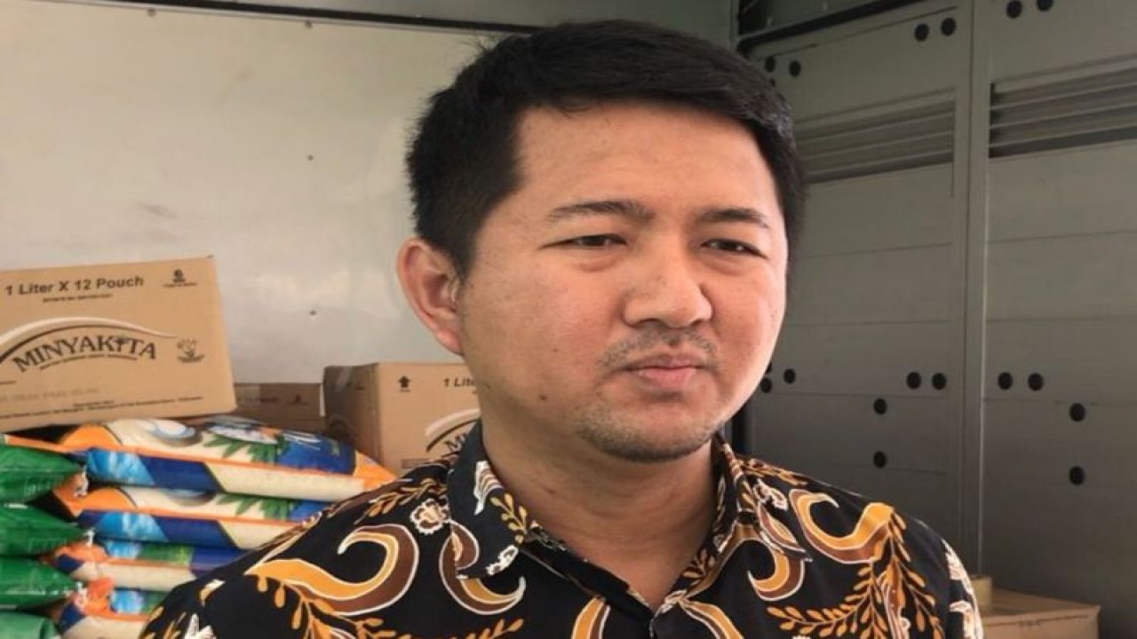 Kepala Perum Bulog Cabang Batam Meirizal Sudyadi (ANTARA/Jessica)