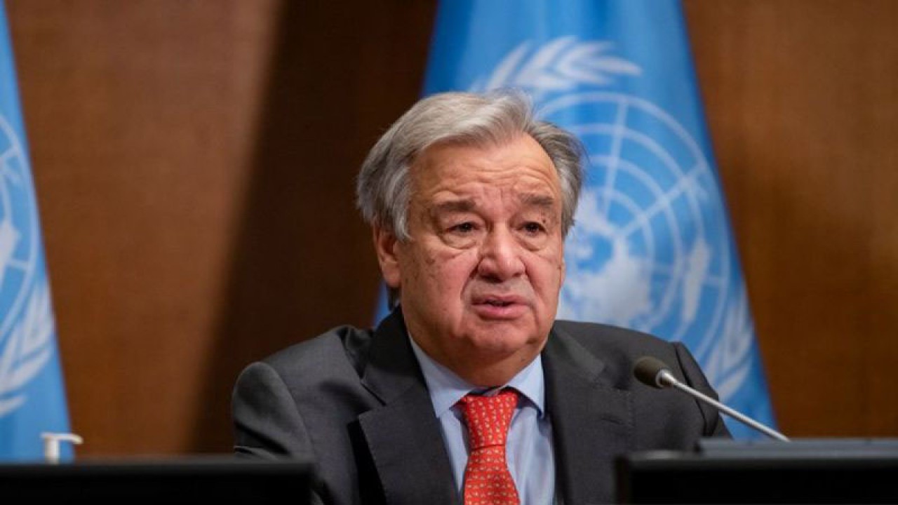 Arsip Foto - Sekretaris Jenderal Perserikatan Bangsa-Bangsa Antonio Guterres menyampaikan pidato pada KTT Ambisi Iklim di markas besar PBB, New York, Sabtu (12/12/2020). (ANTATA/Xinhua/Mark Garten/am.)