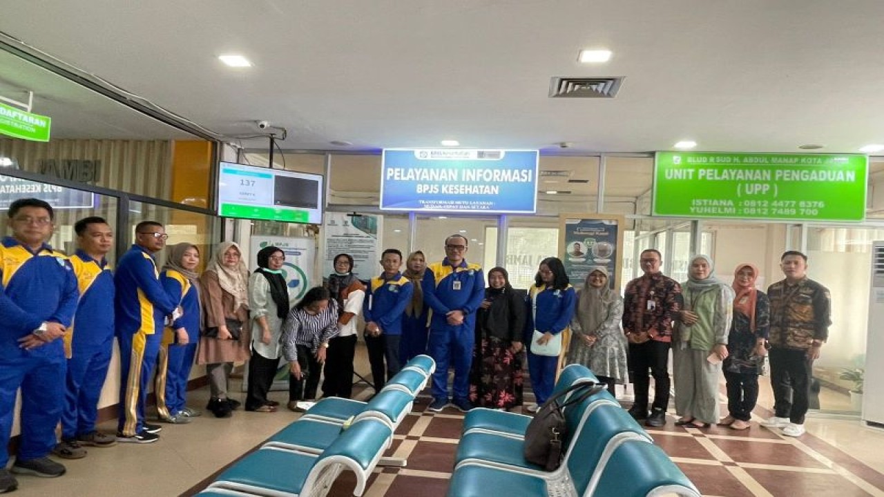 Pelayanan BPJS kesehatan di salah satu rumah sakit di Kota Jambi.(FOTO ANTARA/HO/Humas PBJS Kesehatan Jambi)