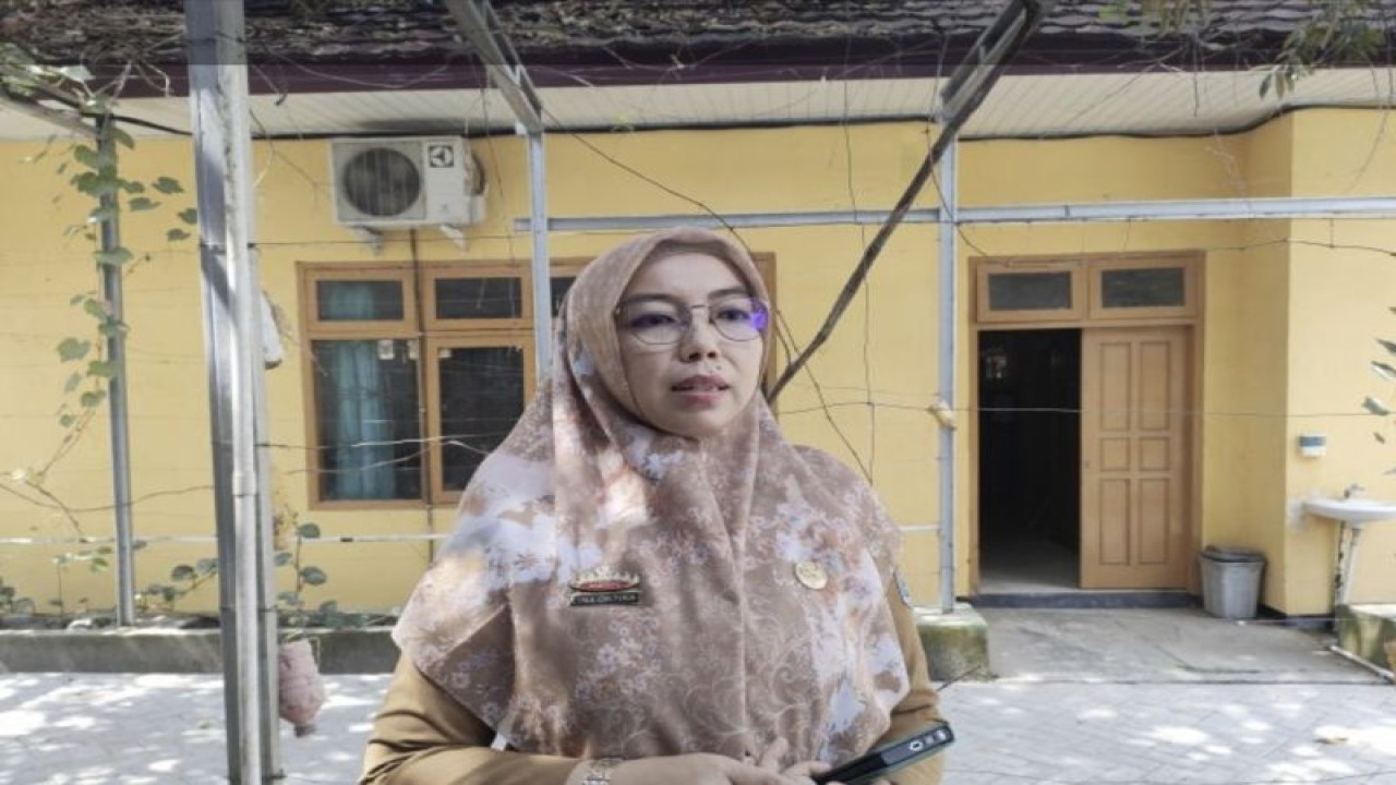 Kepala Bidang Peternakan dan Keswan Dinas Ketahanan Pangan, Pertanian dan Perikanan (DKP3) Metro Lina Oktira. (ANTARA/Hendra Kurniawan).
