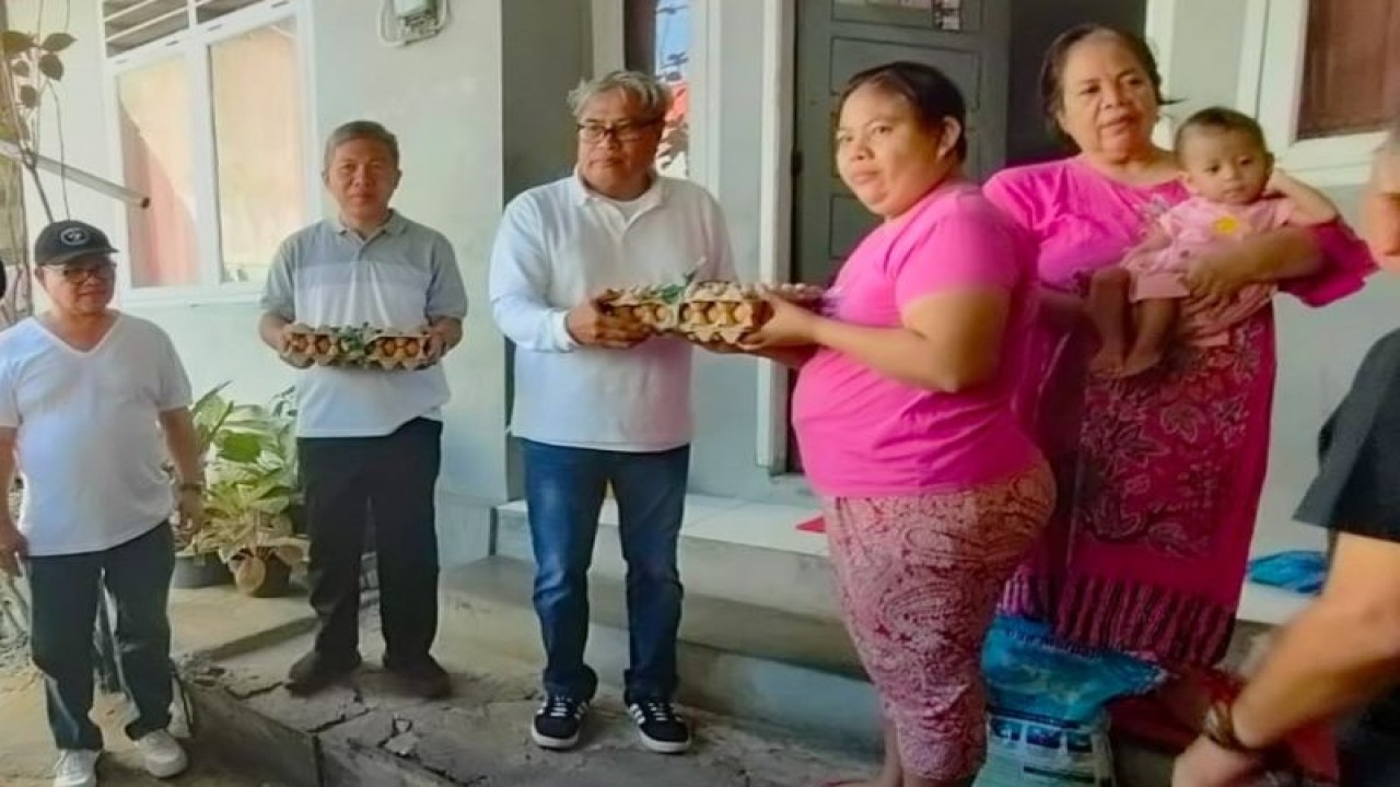 Ilustrasi - Kepala Perwakilan BKKBN Sulut Diano memimpin 'touring' bersama jajaran dan Satgas Percepatan Penurunan Stunting (PPS) dan menyalurkan bantuan yang sudah dikumpulkan untuk anak stunting di Manado. ANTARA/HO-BKKBN Sulut