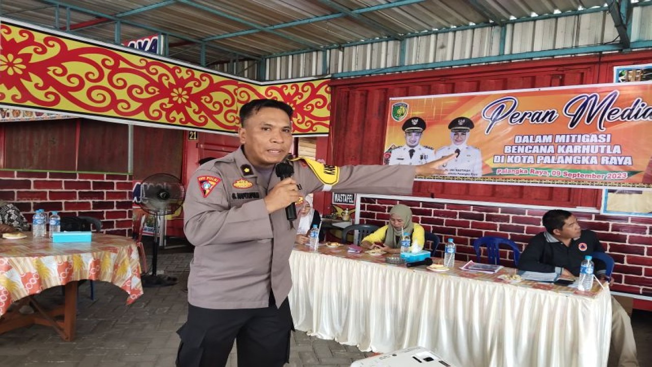 Kabag Ops Polresta Palangka Raya Kompol Ganda B Napitupulu. (ANTARA/Rendhik Andika)