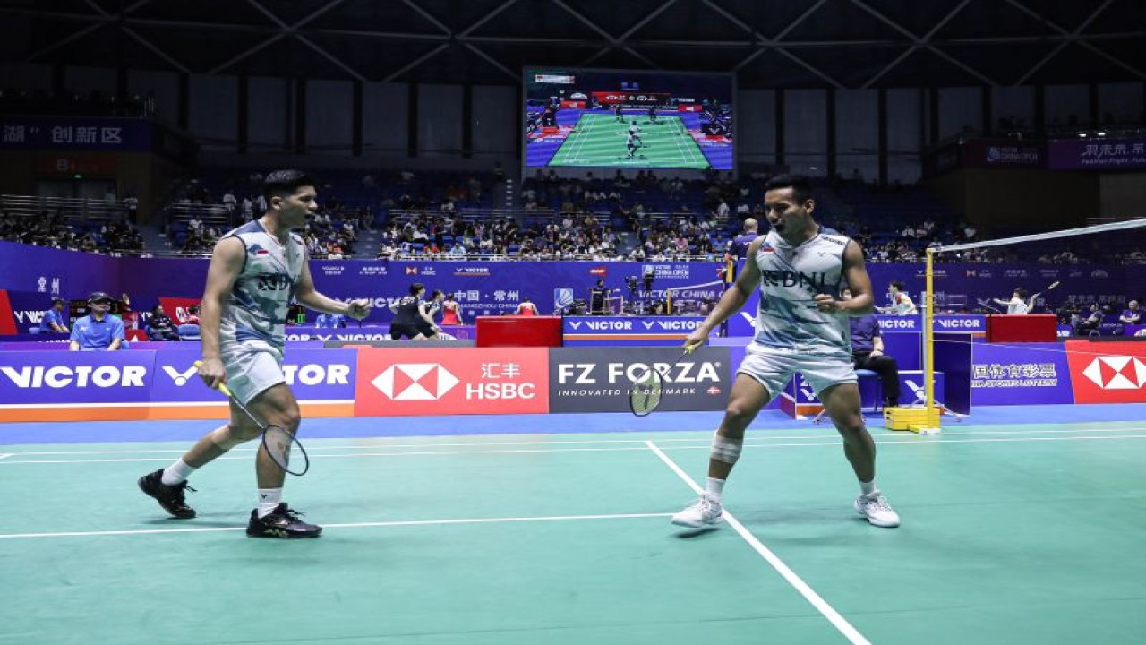 Ganda putra Pramudya Kusumawardana/Yeremia Erich Yoche Yacob Rambitan mengalahkan pasangan asal Jepang Ayato Endo/Yuta Takei pada babak 32 besar China Open 2023 di Changzhou, Rabu. (ANTARA/HO-PP PBSI)