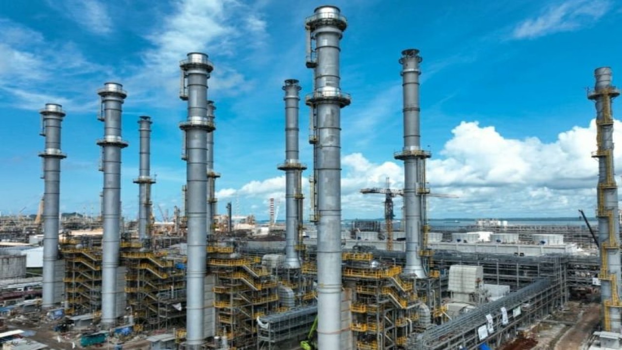 Proyek strategis nasional (PSN) Refinery Development Master Plan (RDMP) Balikpapan. ANTARA/HO-Pertamina