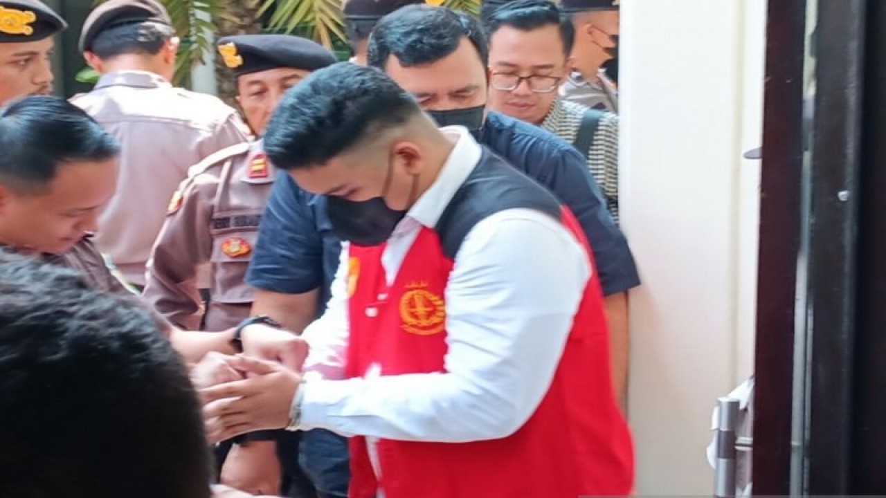 Shane Lukas saat tiba di Pengadilan Negeri Jakarta Selatan pada Kamis (7/9/2023) untuk mendengarkan vonis atas kasus penganiayaan terhadap Cristalino David Ozora. ANTARA/Rina Nur Anggraini