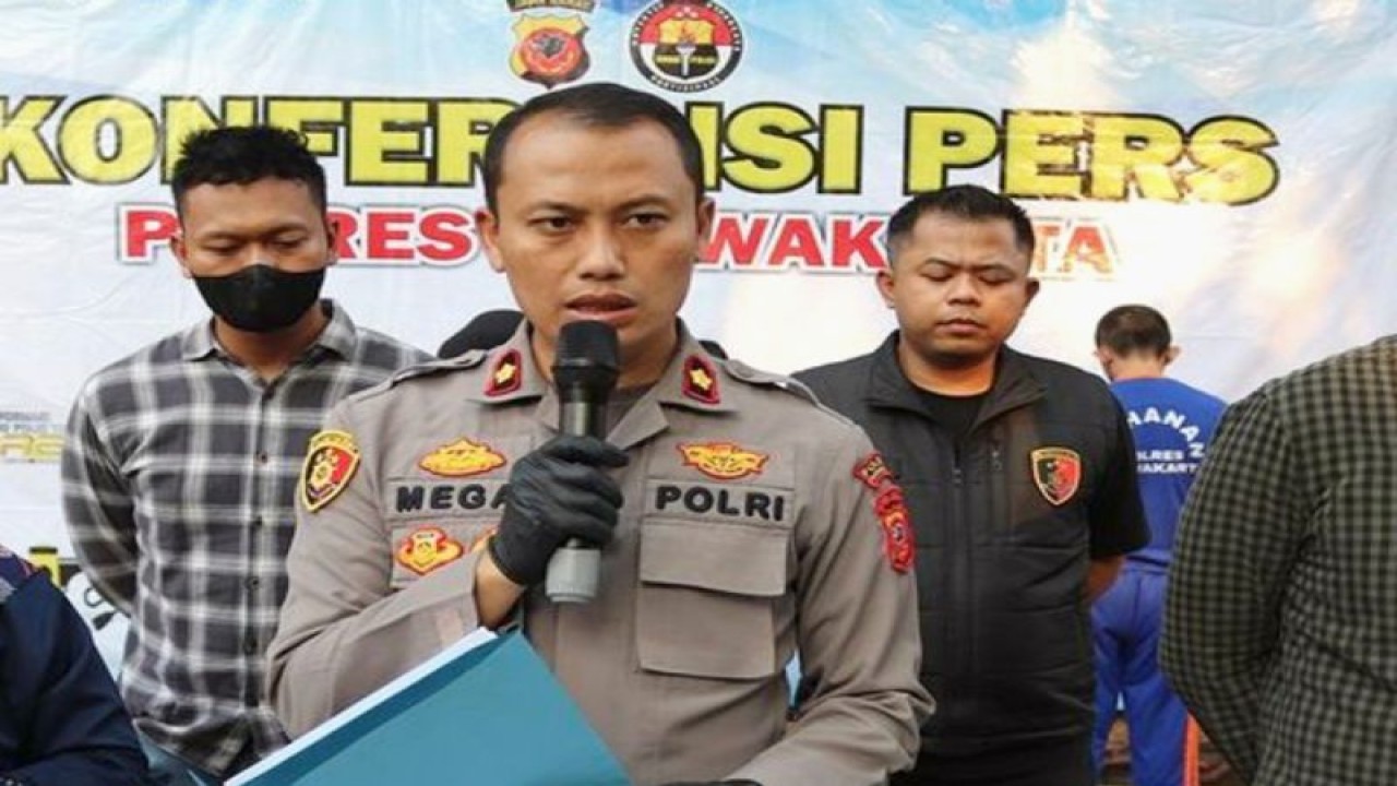 Wakapolres Purwakarta, Kompol Ahmad Mega Rahmawan. (ANTARA/HO-Polres Purwakarta)