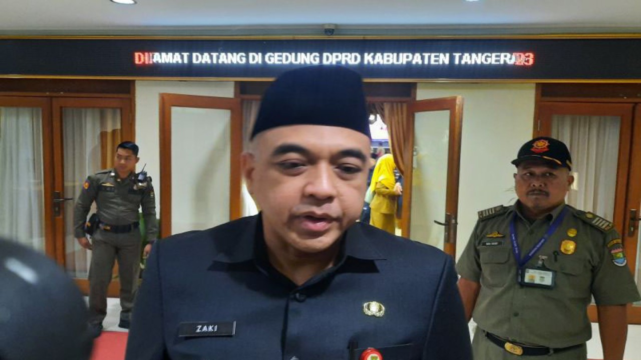 Bupati Tangerang A Zaki Iskandar. (ANTARA/Azmi)