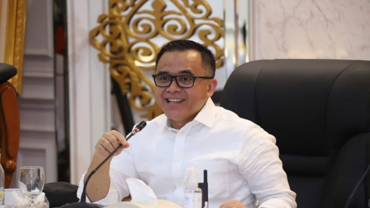 Menteri PANRB Abdullah Azwar Anas di Jakarta, Sabtu (28/10/2023). (ANTARA/HO-Humas Kementerian PANRB)