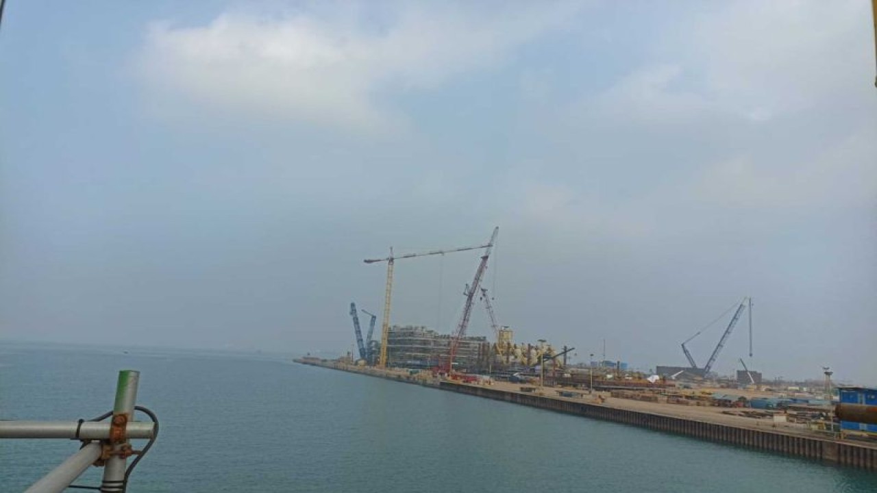 Langit Kota Batam, Kepri pada Sabtu (7/10/2023) pukul 09.20 WIB. (ANTARA/Jessica)