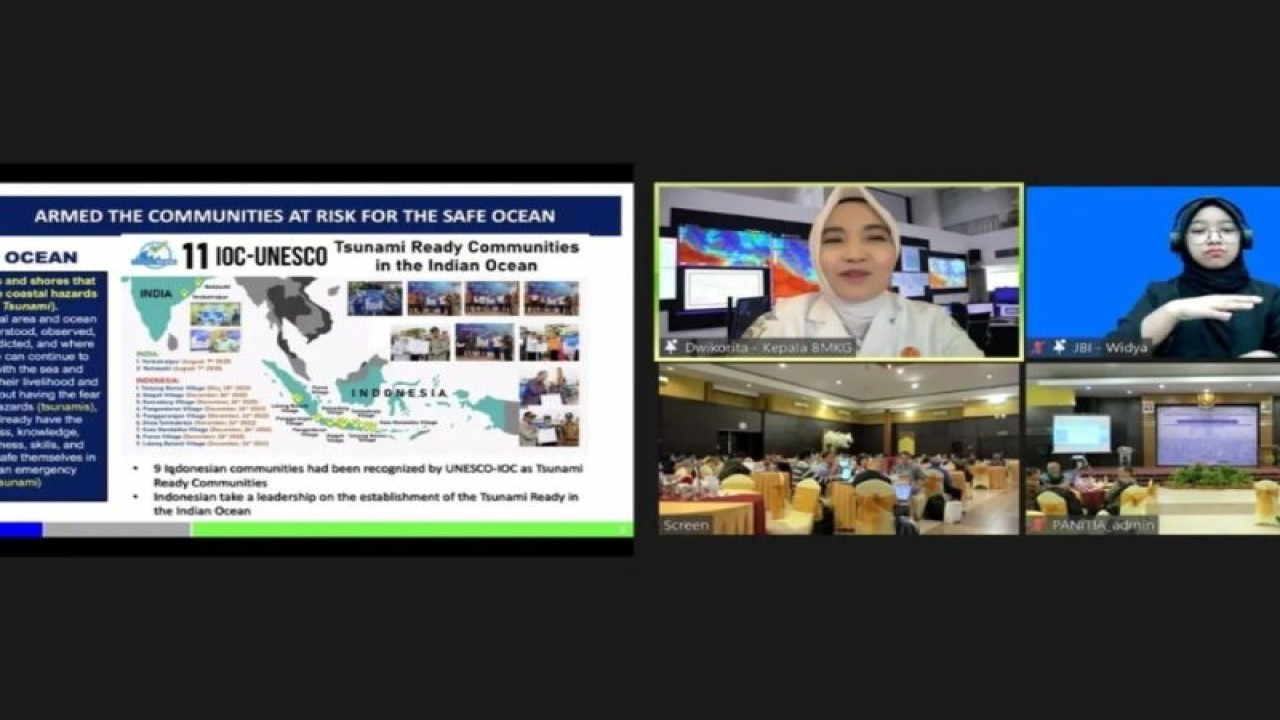 Kepala BMKG Dwikorita Karnawati dalam Aceh International Workshop and Expo on Sustainable Tsunami Disaster Recovery yang diselenggarakan Universitas Gadjah Mada, Yogyakarta bekerja sama dengan Universitas Syah Kuala, Rabu (11/10/2023). (ANTARA/HO-BMKG)