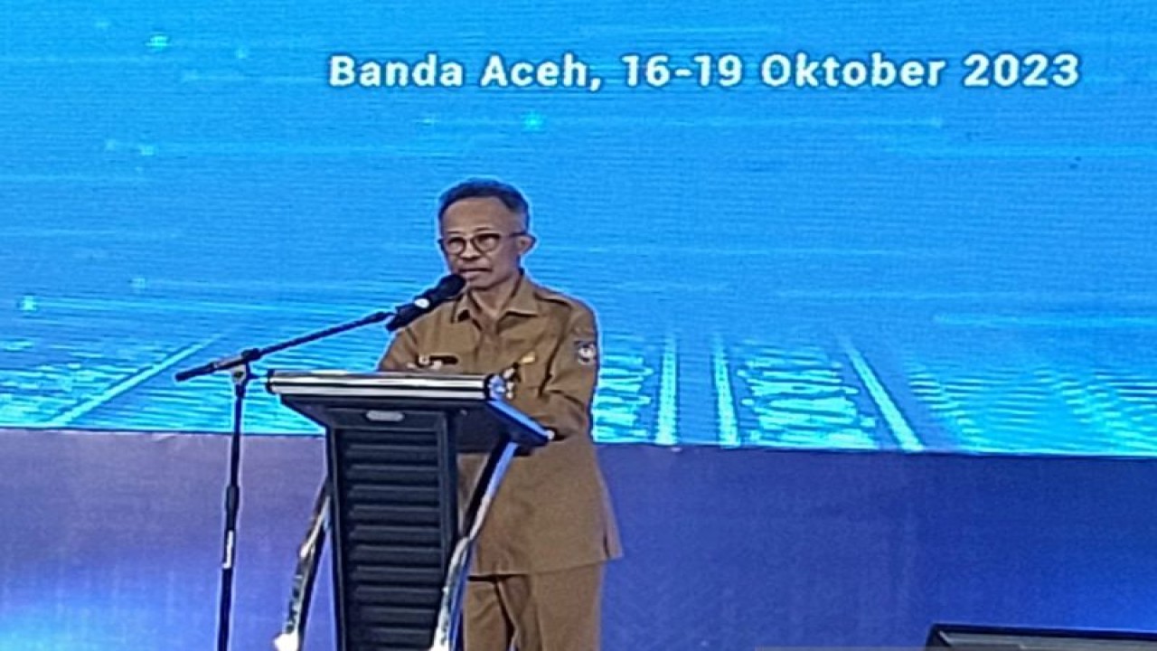 Direktur Jenderal Bina Pemdes) Kementerian Dalam Negeri Eko Prasetyanto Purnomo Putro saat membuka pelatihan aparatur desa Program Penguatan Pemerintahan dan Pembangunan Desa (P3PD) di Banda Aceh, Nanggroe Aceh Darussalam (NAD), Selasa (17/10/2023).  ANTARA/HO-Puspen Kementerian Dalam Negeri