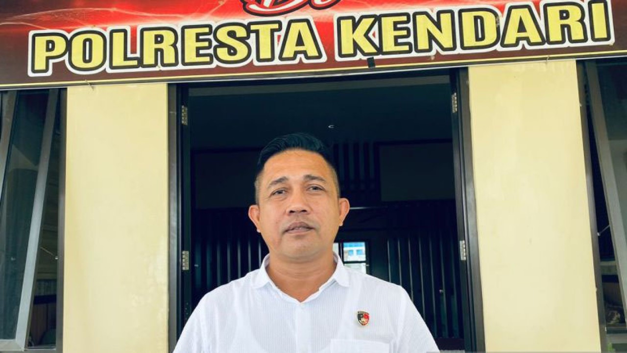 Kasat Reskrim Polresta Kendari AKP Fitrayadi. (Antara/La Ode Muh Deden Saputra)