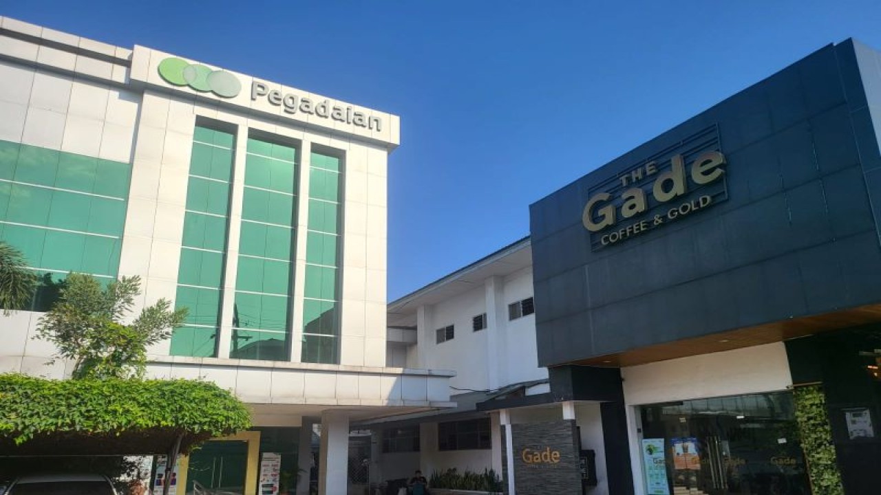 Gedung PT Pegadaian Kanwil XII Surabaya di Jalan Dinoyo, Surabaya, Jawa Timur. (ANTARA/HO-PT Pegadaian Kanwil XII)