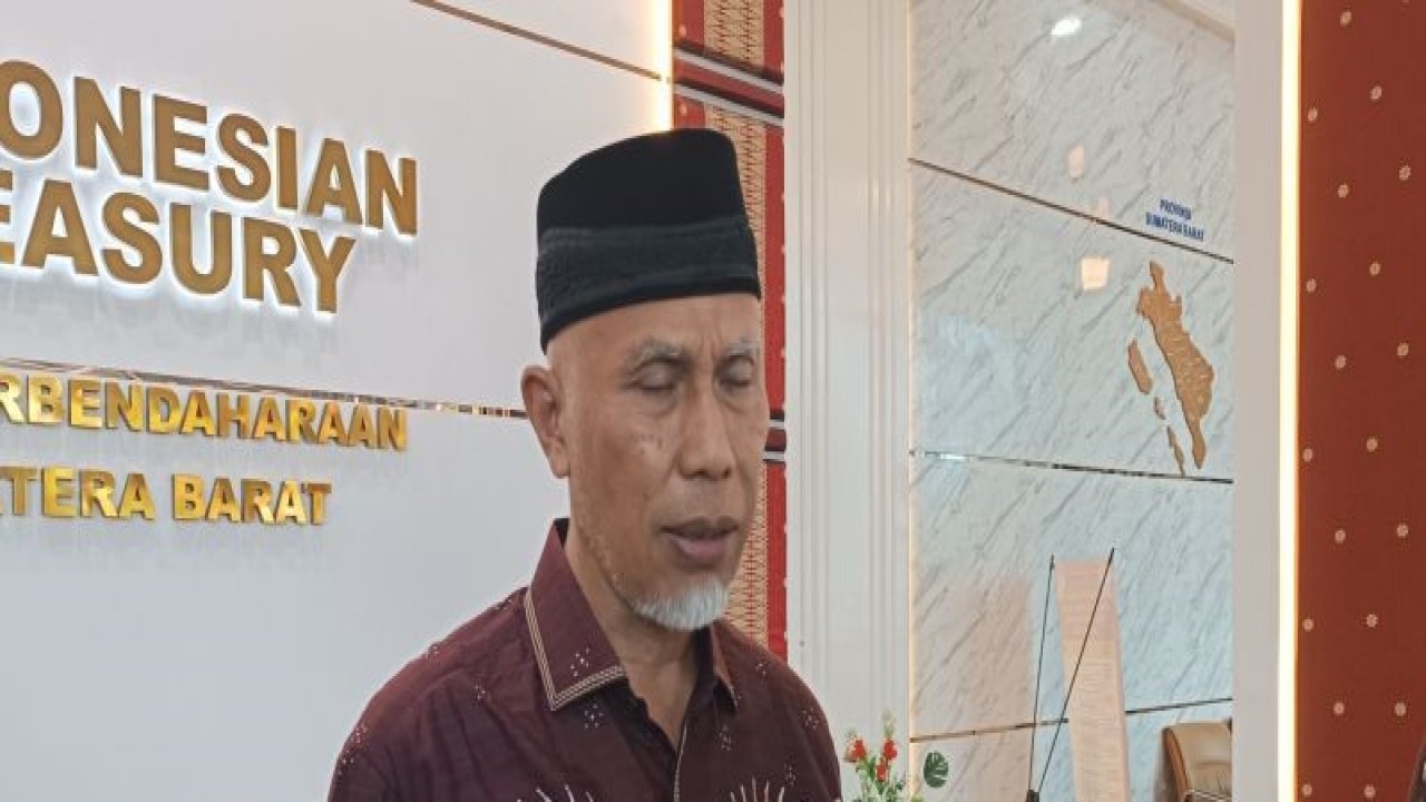Gubernur Sumatera Barat, Mahyeldi. (ANTARA/Miko Elfisha).