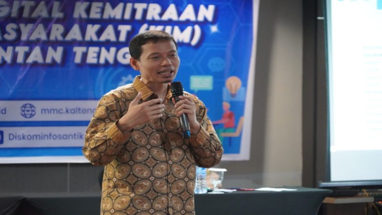 Direktur Tata Kelola dan Kemitraan Komunikasi Publik Kemenkominfo RI Hasyim Gautama. (ANTARA/HO-Diskominfo Surabaya).