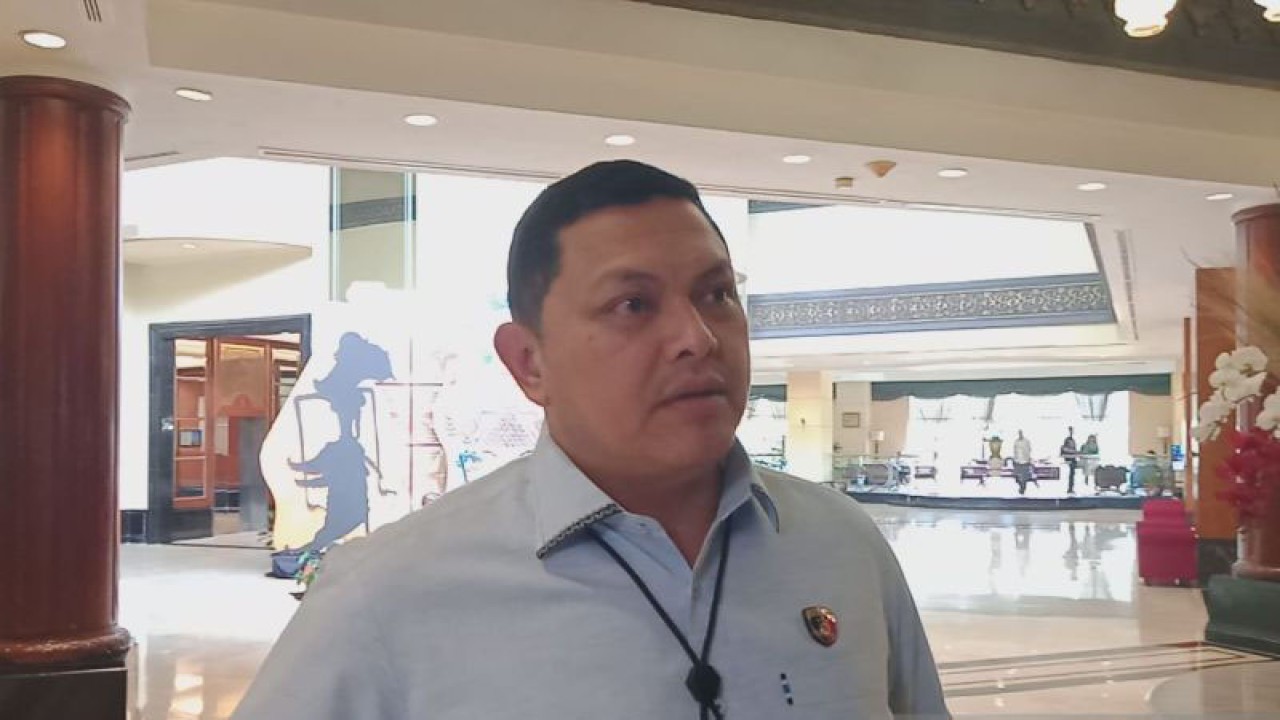 Dirreskrimum Polda Metro Jaya Kombes Pol Hengki Haryadi saat diwawancarai di Jakarta, Rabu (4/10/2023). ANTARA/Ilham Kausar