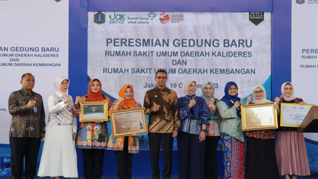 Peresmian RSUD Kalideres dan RSUD Kembangan oleh Penjabat (Pj) Gubernur DKI Jakarta Heru Budi Hartono di Jakarta Barat, Kamis (19/10/2023). ANTARA/Risky Syukur