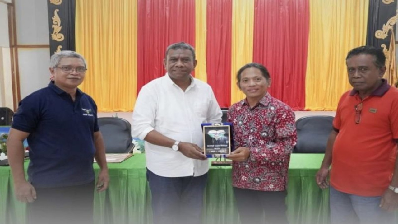 Institut Agama Kristen Negeri (IAKN) Ambon dan Center for Religious and Cross-cultural Studies Scholarship (CRCS) Universitas Gadjah Mada (UGM) Yogyakarta kerjasama bidang pendidikan, sosial budaya, dan agama. ANTARA/ Ho- IAKN Ambon.