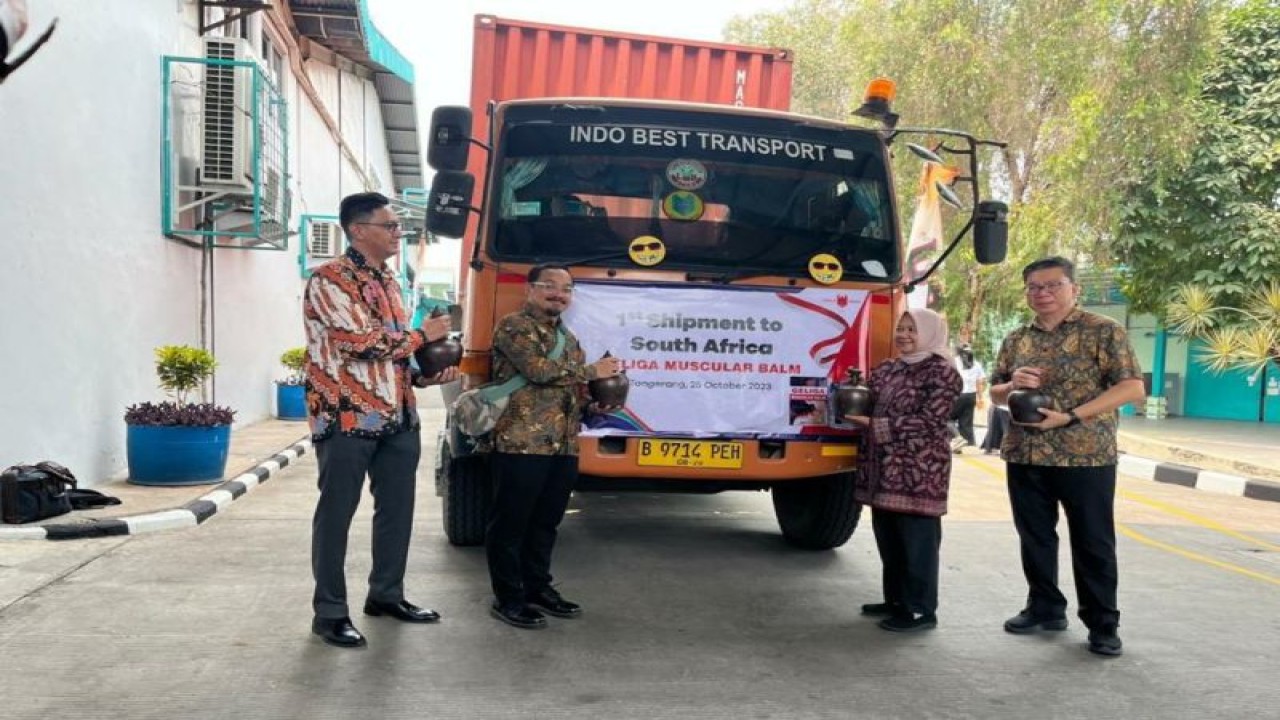Konsulat Jenderal Republik Indonesia (KJRI) di Cape Town, Afrika Selatan, mendukung pemasaran produk-produk Indonesia ke negara itu guna mendukung pertumbuhan ekonomi nasional. (ANTARA/HO-KJRI Cape Town)