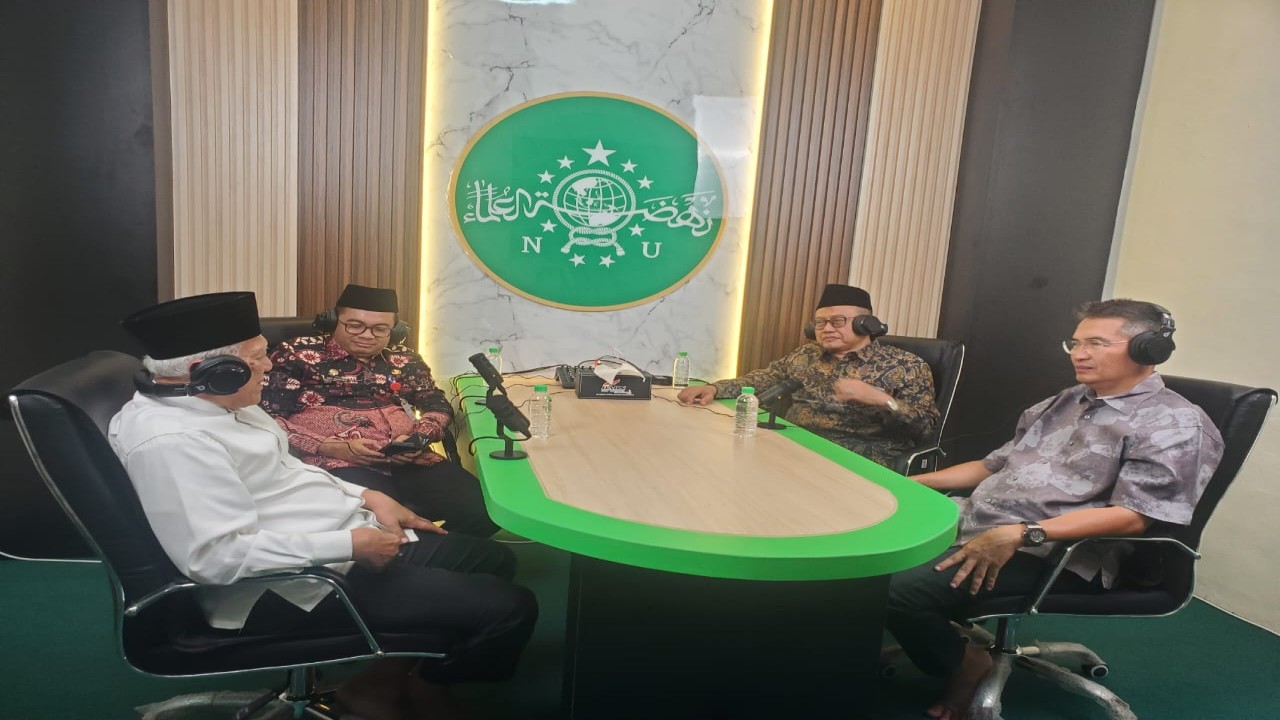 Peluncuran podcast PCNU Surabaya sebagai alat menggelorakan semangat resolusi jihad. (Foto: Dok LTN PBNU)