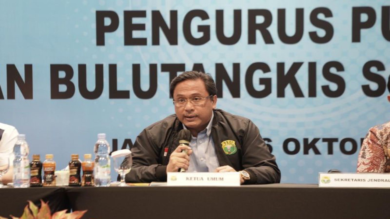 Ketua Umum PP PBSI Agung Firman Sampurna dalam Rapat Pleno PP PBSI 2023 yang berlangsung di Ruang Serbaguna, Pelatnas PBSI di Cipayung, Jakarta Timur, Senin (16/10/2023). (ANTARA/HO-PBSI)