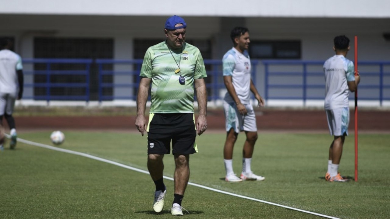 Pelatih Persib Bojan Hodak