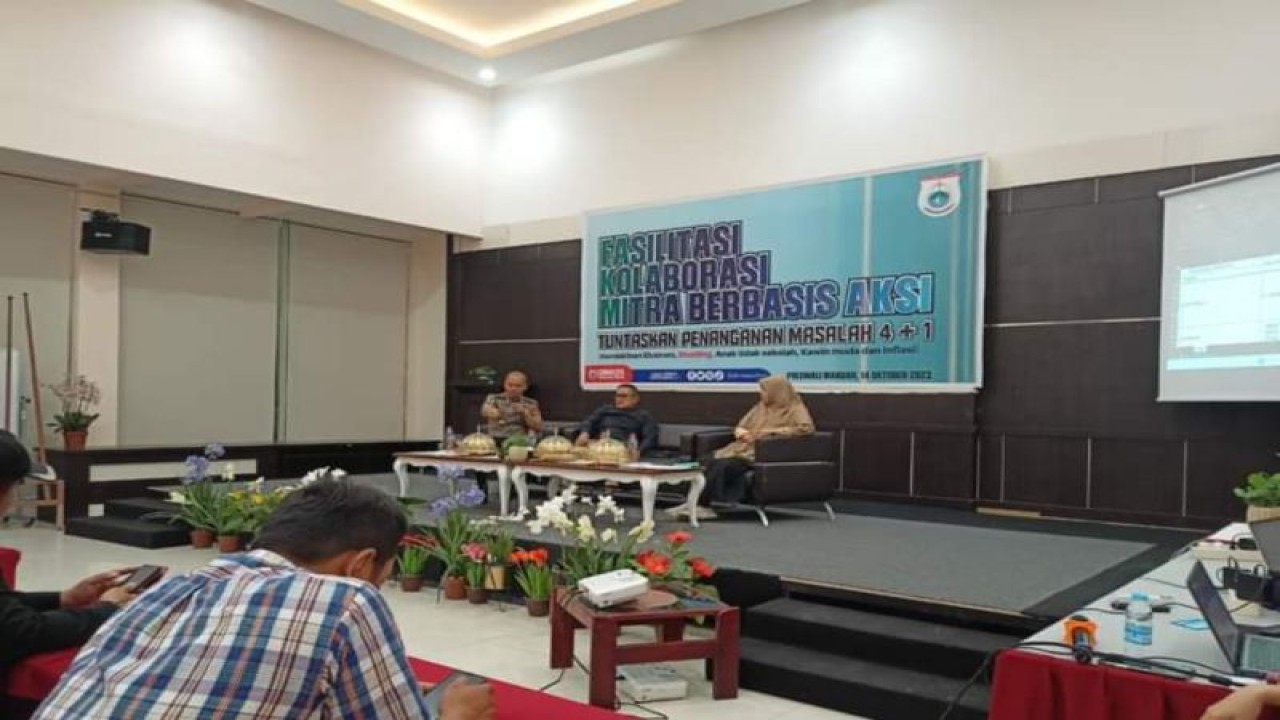 Pemerintah Provinsi Sulawesi Barat (Sulbar) menggalakkan gerakan ayo ke Posyandu sebagai langkah antisipasi untuk pencegahan stunting di Mamuju, Senin (16/10/2023) ANTARA Foto/ M Faisal Hanapi