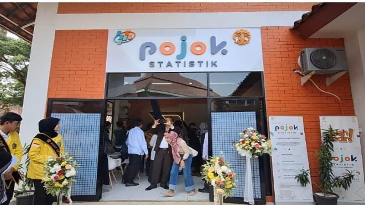 Pojok Statistik di FMIPA UI (ANTARA/Foto: Feru Lantara)