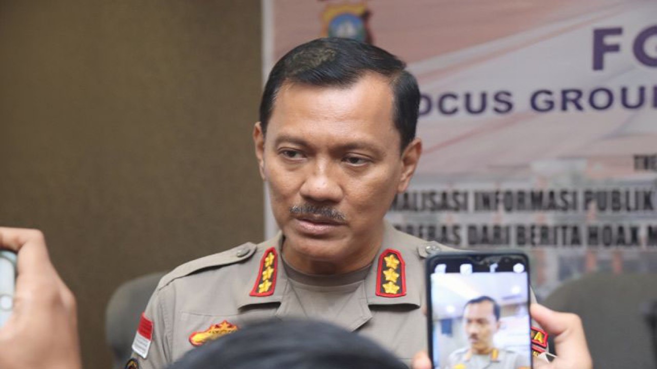 Kabid Humas Polda Kepri Kombes Pol. Zahwani Pandra Arsyad (ANTARA/Yude)