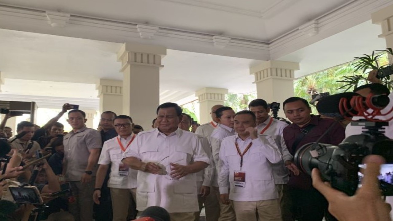 Ketua Umum Partai Gerindra Prabowo Subianto saat menghadiri Rapimnas Gerindra di Jakarta, Senin (23/10/2023). (ANTARA/Mario Sofia Nasution)