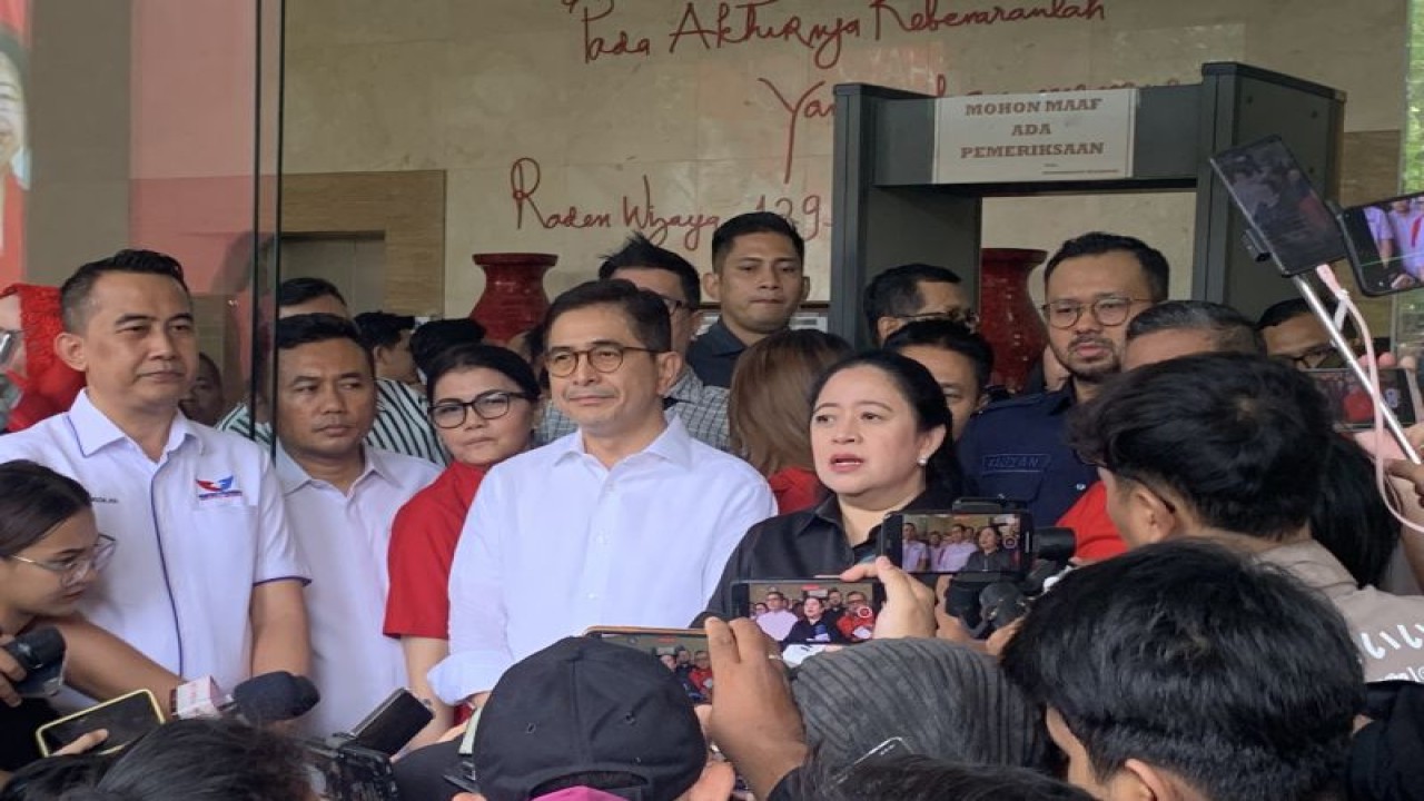 Ketua DPP PDI Perjuangan Puan Maharani di Kantor DPP PDI Perjuangan, Jakarta, Rabu (18/10/2023). (ANTARA/Mario Sofia Nasution)